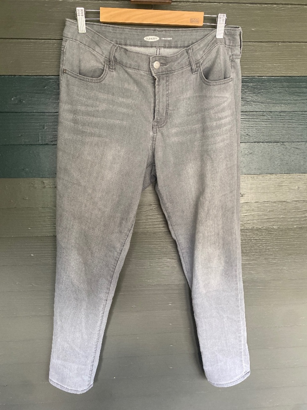 Distressed Mid Waist Gray Skinny Jeans / Leggings Women's Size 12 by Old Navy
